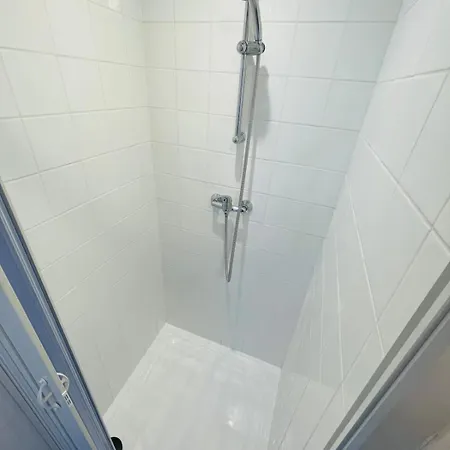 La Terrasse Avec Climatisation Apartamento Saint-Jean-dʼAngély